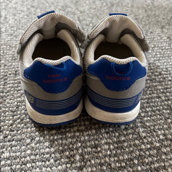 New Balance - Picture 3 of 6